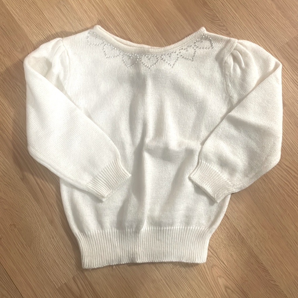 Vintage rhinestone heart fitted sweater